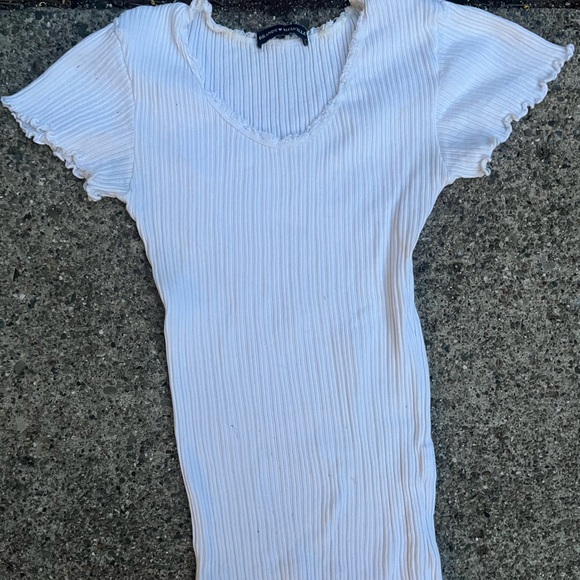 White Brandy Melville shirt - Picture 2 of 2